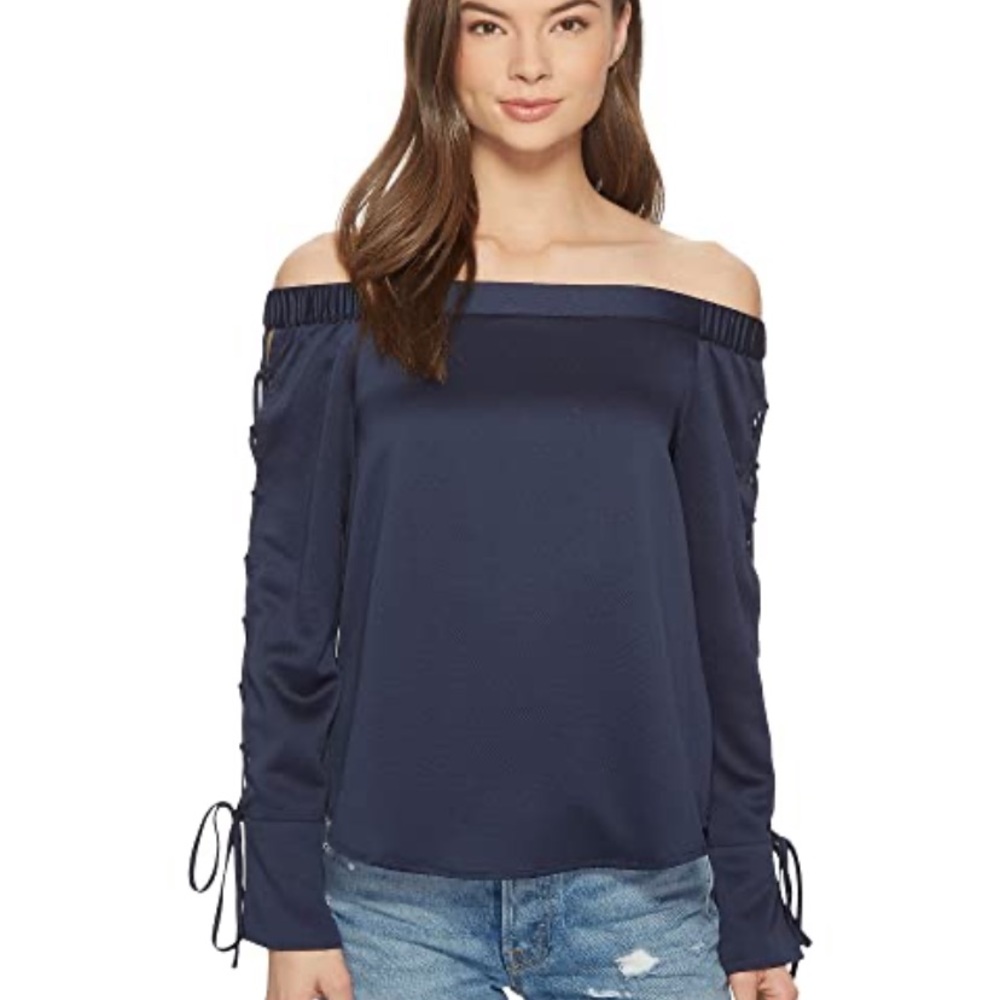 New 1. State off the shoulder top navy
